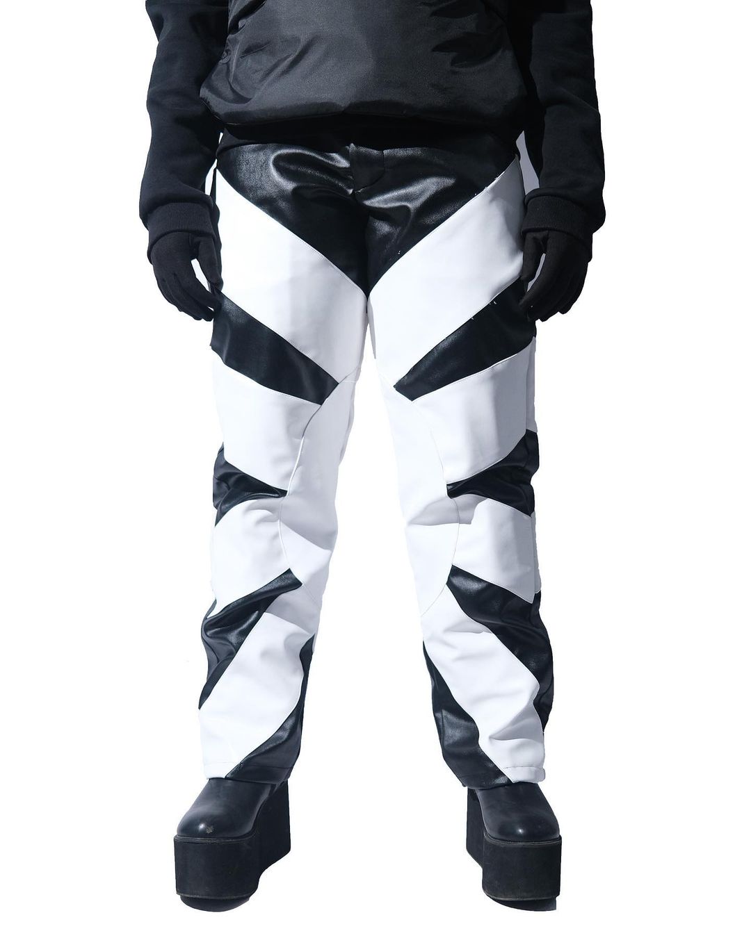 Web Pattern Leather Pants