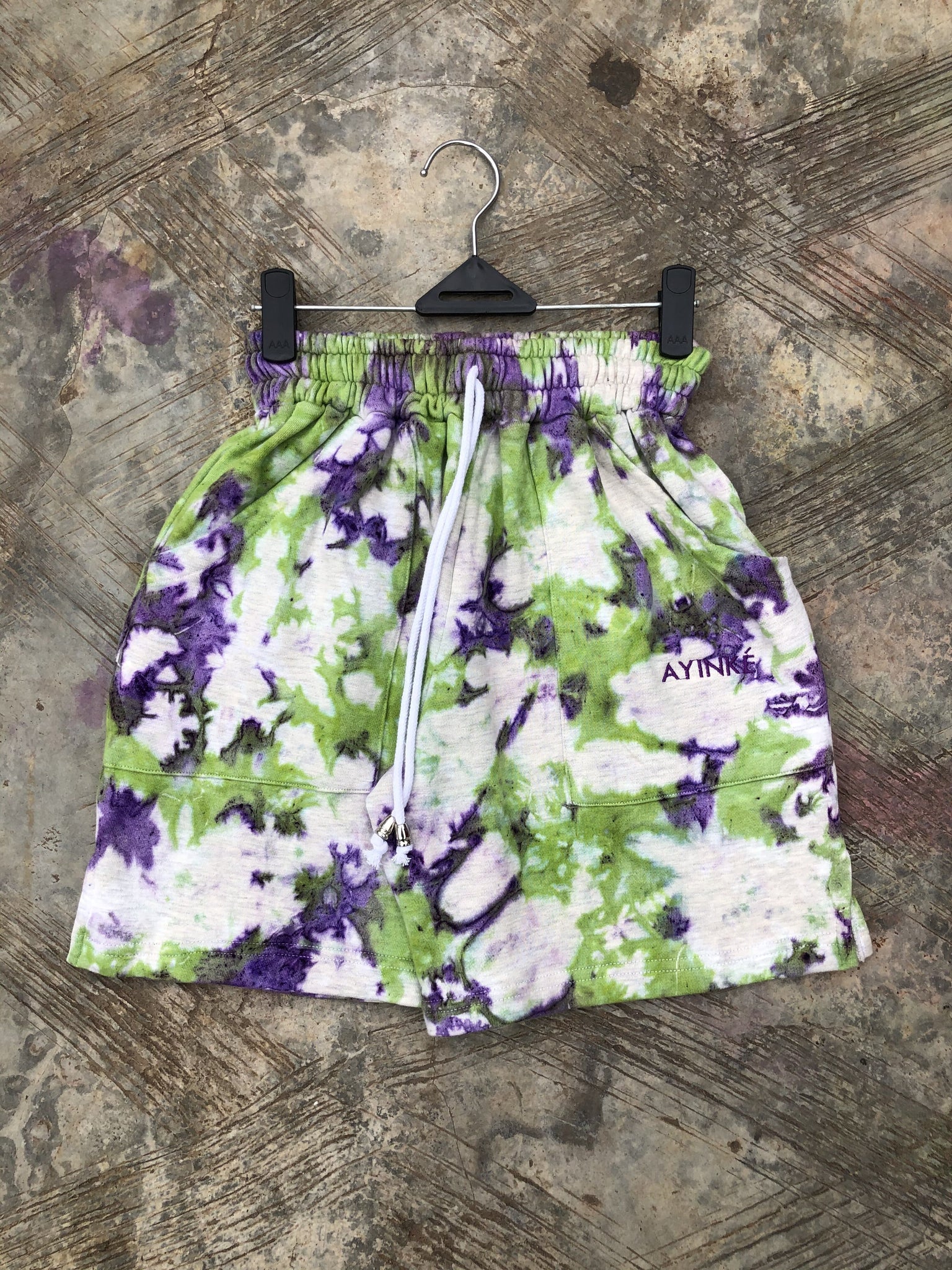 AYINKÉ KOHLRABI SHORTS