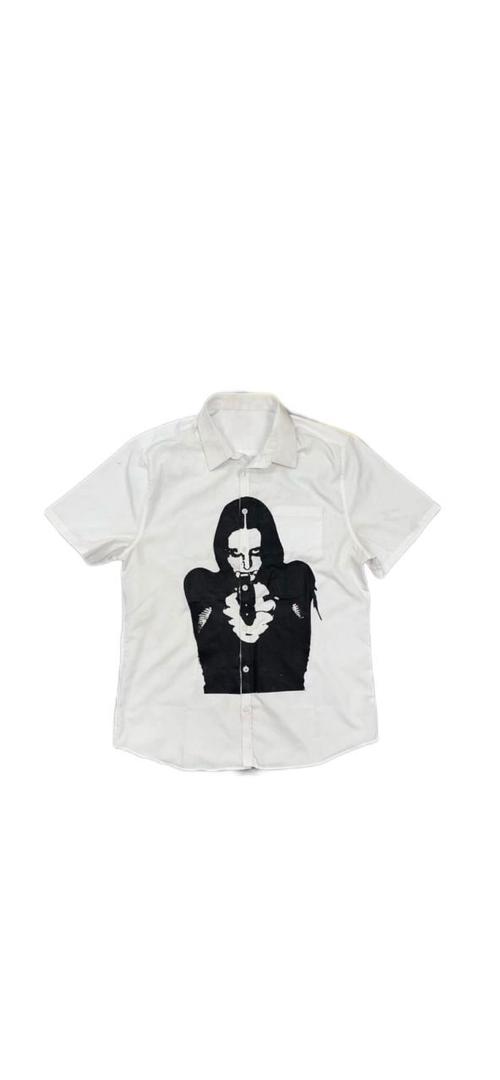 ‘UXL Graphic Shirt’