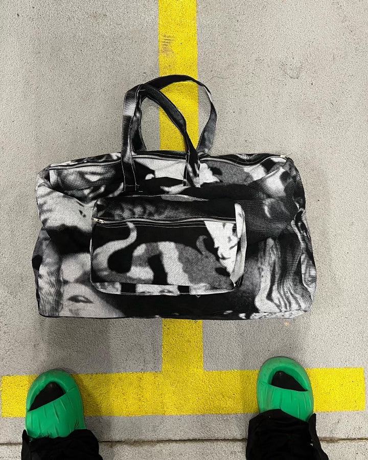 ILLUSION DUFFLEBAG SS22